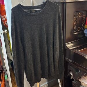 Cashmere club room Charcoal Stunning Condition. Dry Cleaner